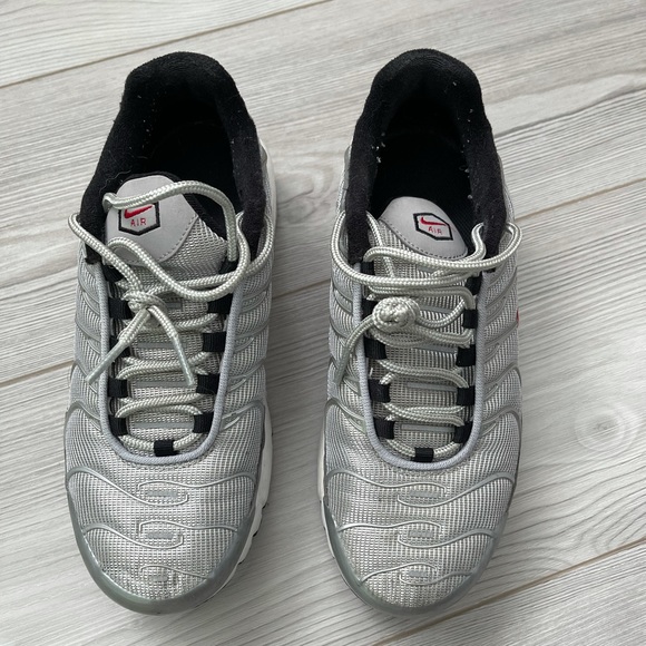 Nike airmax Plus Silver Bullet - Picture 1 of 4